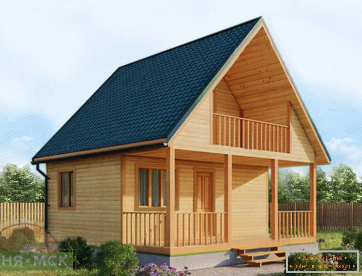 kora tavasztól késő őszig. A fából készült ház nagy terasszal és erkéllyel van ellátva, ez a projekt alkalmas Oroszország déli régiói számára.