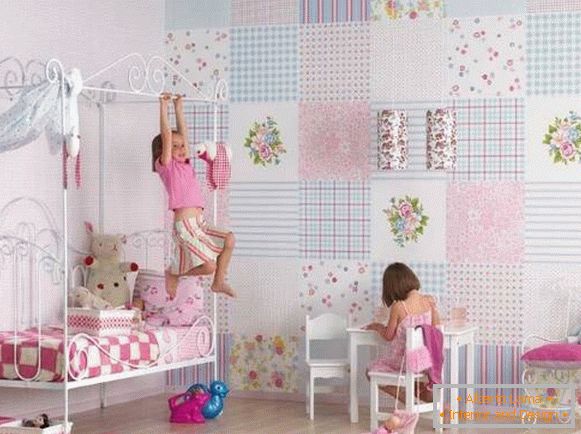 Gyönyörű háttérkép a gyermekszobában lányoknak - fénykép a belső térben