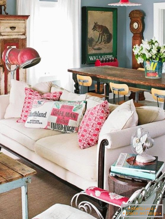 Gyönyörű nappali vintage elemekkel