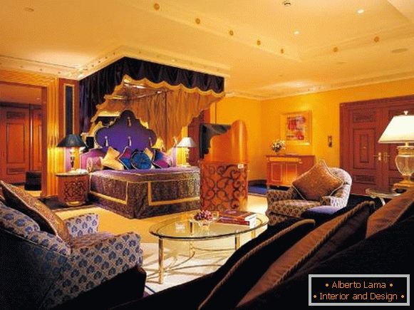 Luxus hálószoba keleti stílusban