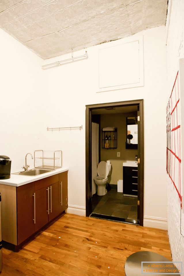 Konyha és fürdőszoba egy elegáns lakás Brooklynban