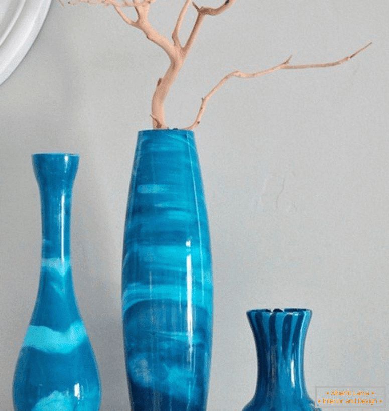 Kék vázák