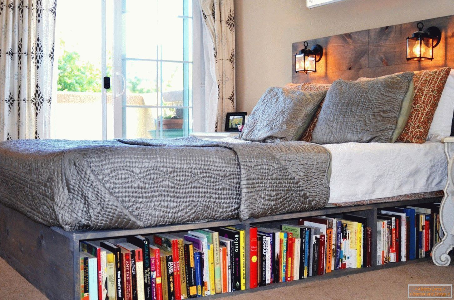 Könyvek az ágy alatt