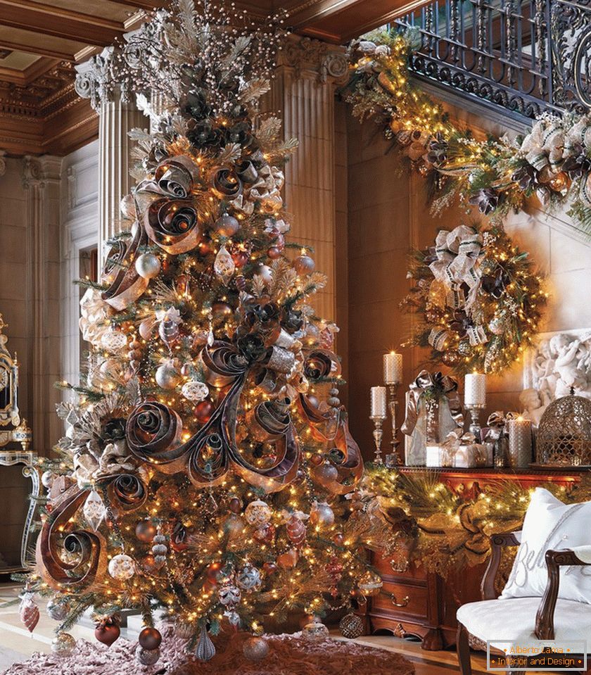 A karácsonyfa tökéletes dekorációja