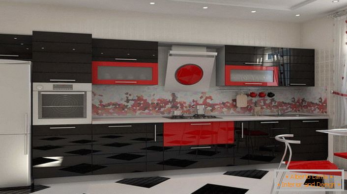 A konyha beépített spotlámpákat használ a konyhában.