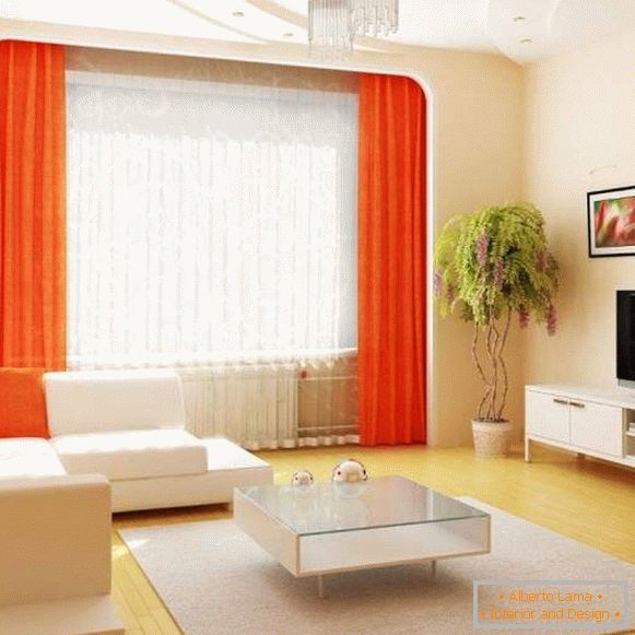 A csarnok kialakítása fehér lakásban, narancs díszítéssel