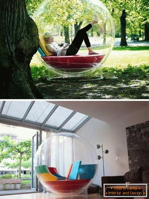 Stílusos szék egy buborék formájában