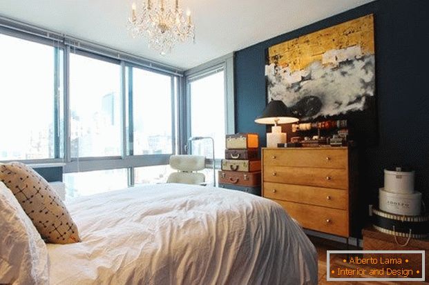 Egy hálószoba belseje egy New York-i lakásban