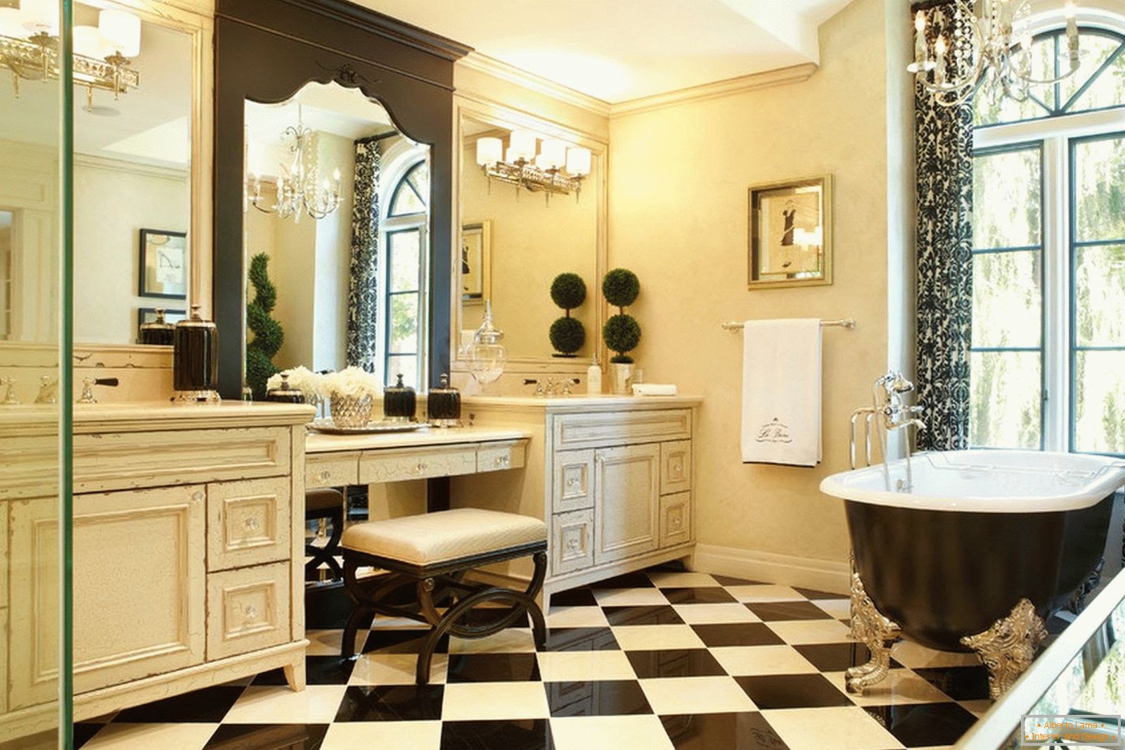 Sakkpadló a fürdőszobában klasszikus stílusban